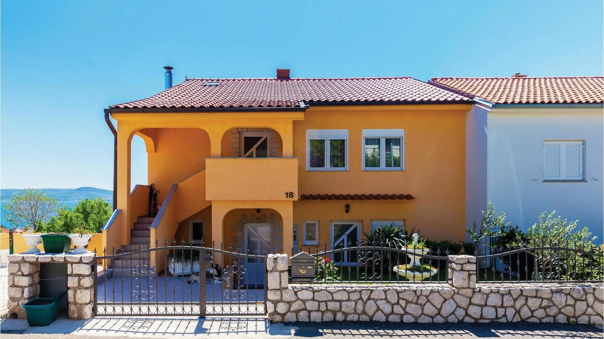 Lovely Apartment In Crikvenica With Wifi