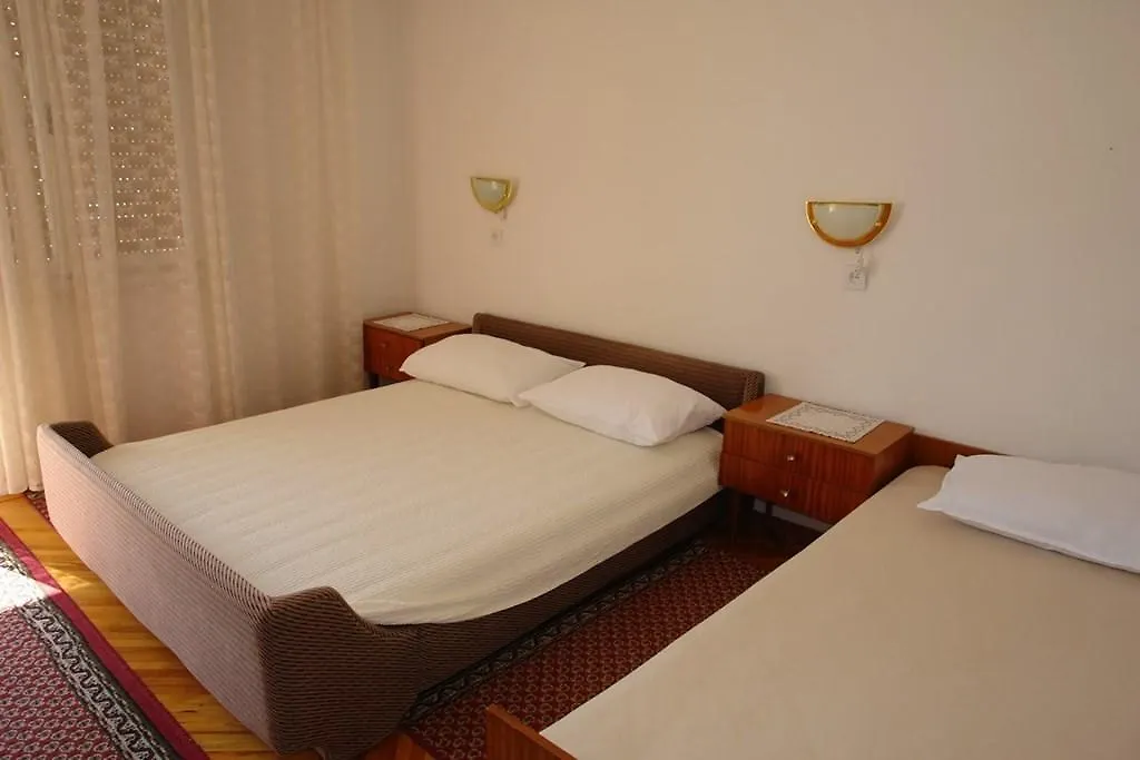 Lovely Apartment In Crikvenica With Wifi